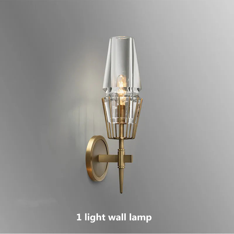suspension lumineuse moderne or transparent ajouré élégant chaînes noires lumière face altaudio