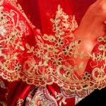 voile mariage rouge broderie dorée ornements floraux classique traditionnel opacité 100x100cm