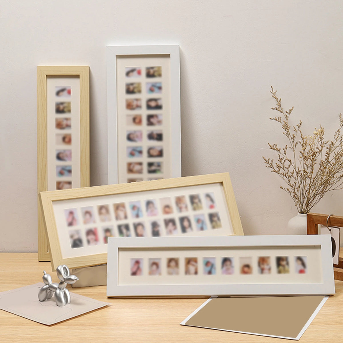 cadres photo standing rectangulaires blancs beiges minimalistes modernes transparents décoration maison portraits