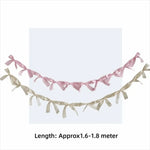 guirlande décoration chambre enfant rose pâle blanc beige dentelle satin romantique occasion fête