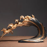 décoration moderne sculpture chevaux vague or bronze bleu foncé details texturés artistique
