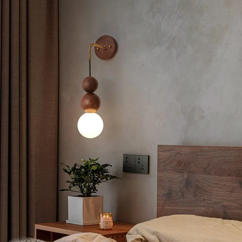 lampe murale moderne sphères bois diffuseur verre blanc éclairage quotidien scandinave fixée mur vis