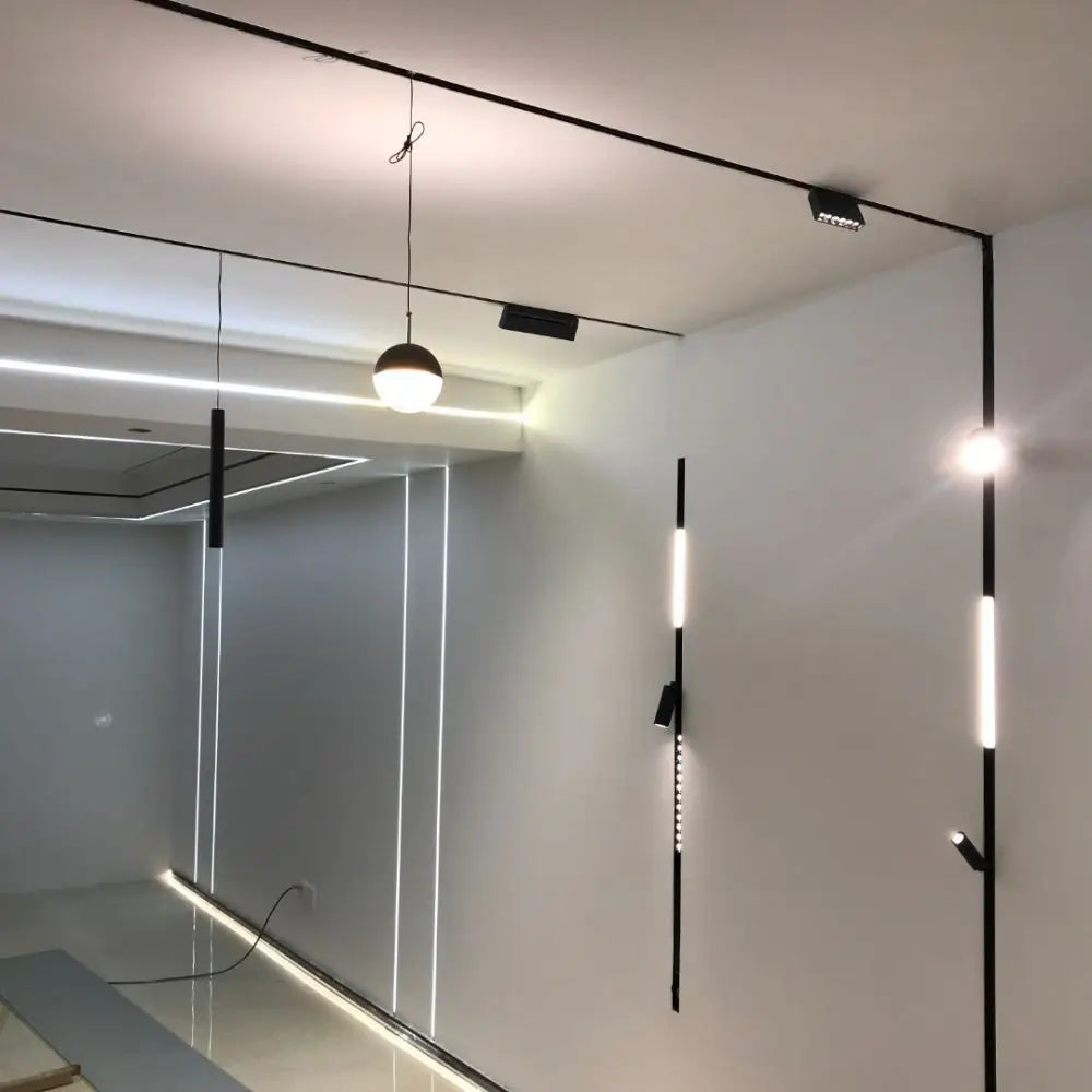 spot led noir mat rail magnétique télécommande application mobile moderne intérieur
