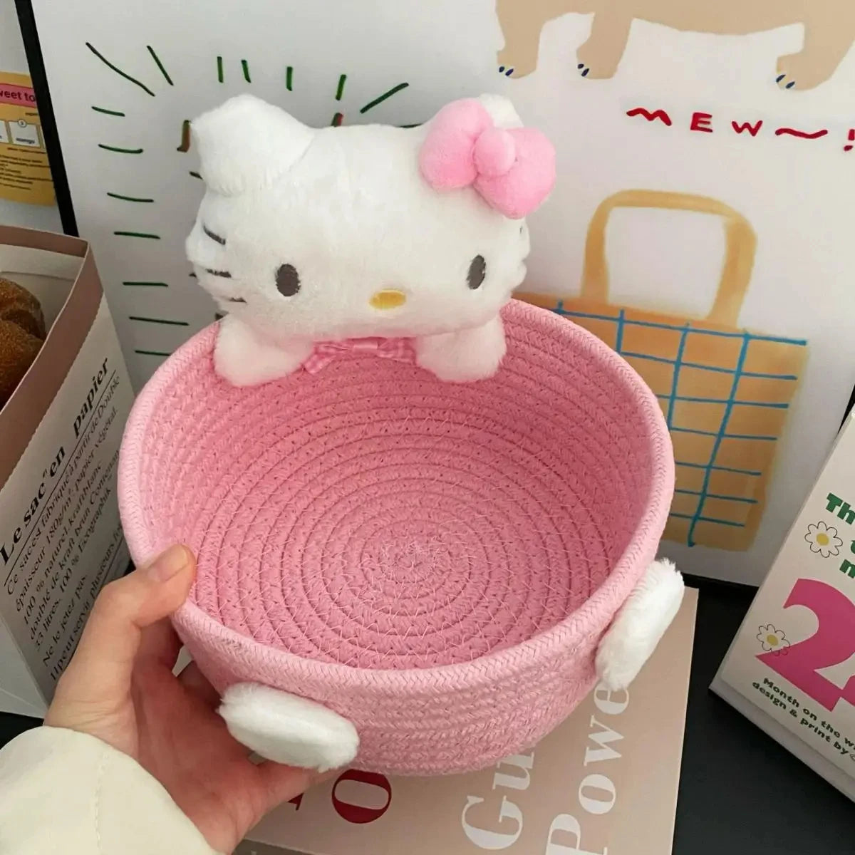 panier rangement corde tressée violet bleu clair beige rose peluches cosmétiques modernes