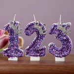 bougies anniversaire chiffres violet paillettes décoratives brillantes gâteau princesse festive