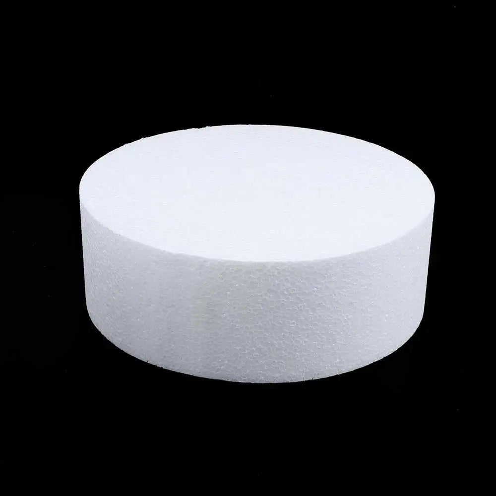 décoration mariage gâteau rond polystyrène fleurs sucre accessoires blanc neutre respectueux environnement