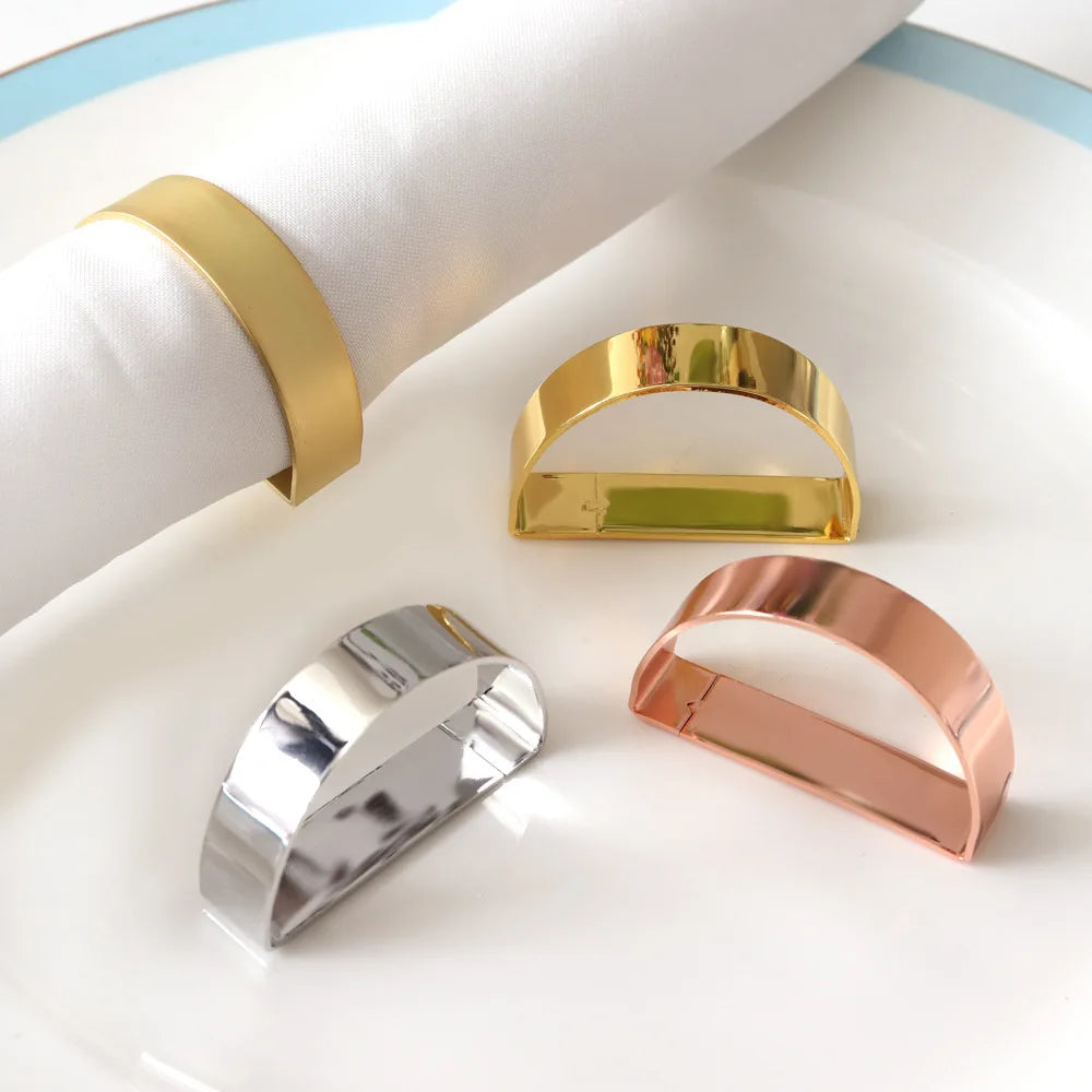 anneau serviette métal or argent cuivre moderne élégant lisse brillant opacité mariage table decoration