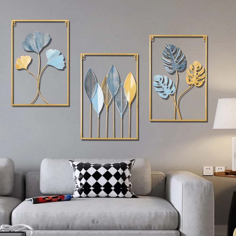 décoration murale métal feuilles stylisées bleu doré jaune art moderne salon maison intérieur