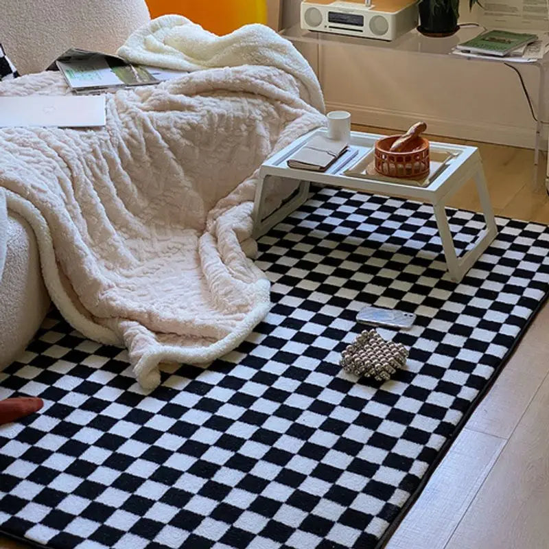 tapis feutré polyester imperméable carreaux géométriques noir blanc extérieur intérieur