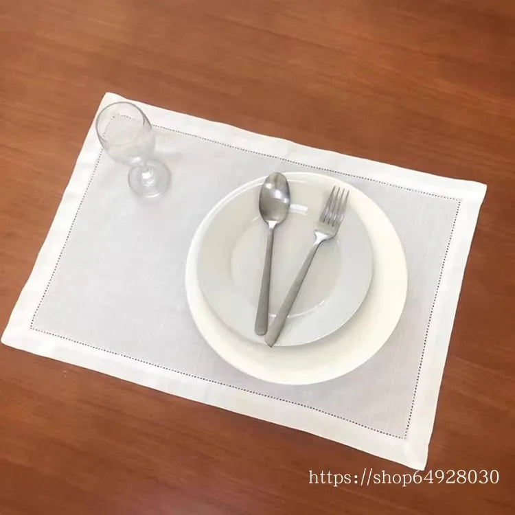 serviettes table coton lin beige blanc bordure brodée classique rustique set tailles