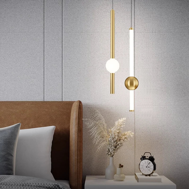suspension lumineuse moderne blanc doré noir sphères tubes minimaliste chambre salon étude