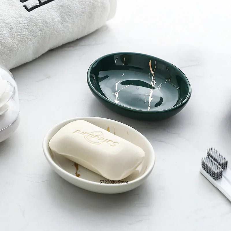 ensemble vaisselle salle bain moderne blanc noir vert foncé marbre doré
