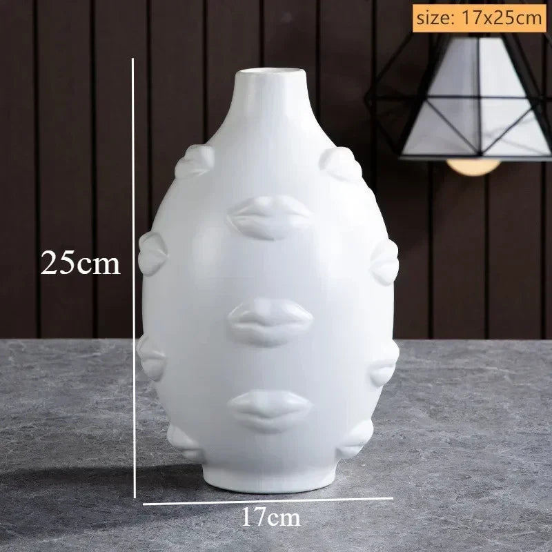 Vase céramique moderne vase table blanc visage sculpté lèvres sculptées art déco