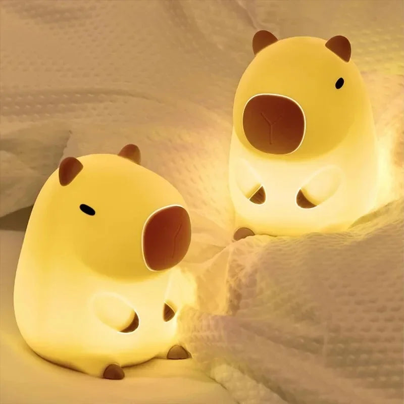 veilleuse capybara dessin animé jaune marron adorable enfantin décorative chambre nuit lampe led petite