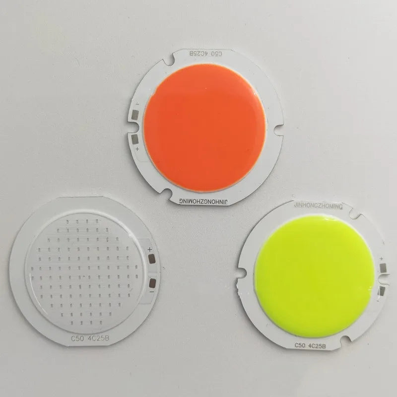 source lumineuse led cob 50w jaune rouge orange moderne grille perforations boutons commandes