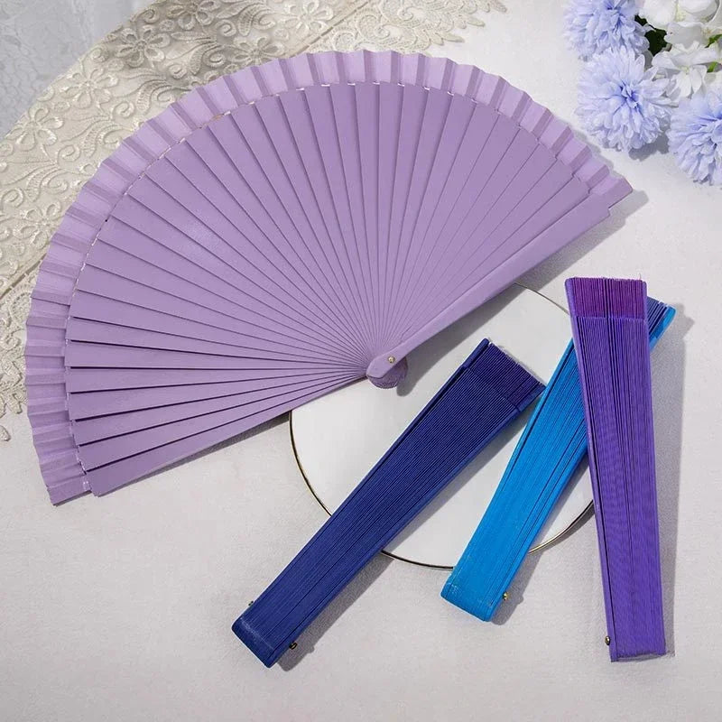 éventails pliants bois multicolore classiques clips fixation opacité plis réguliers traditionnels