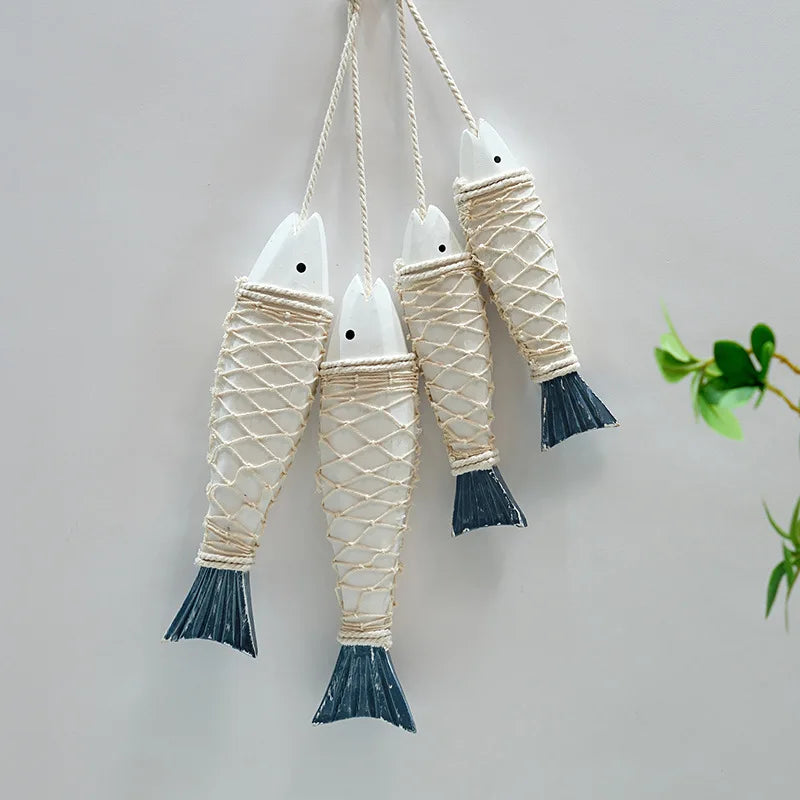 décoration murale poissons filetés bois blanc cordelette artisanal nautique thème plage