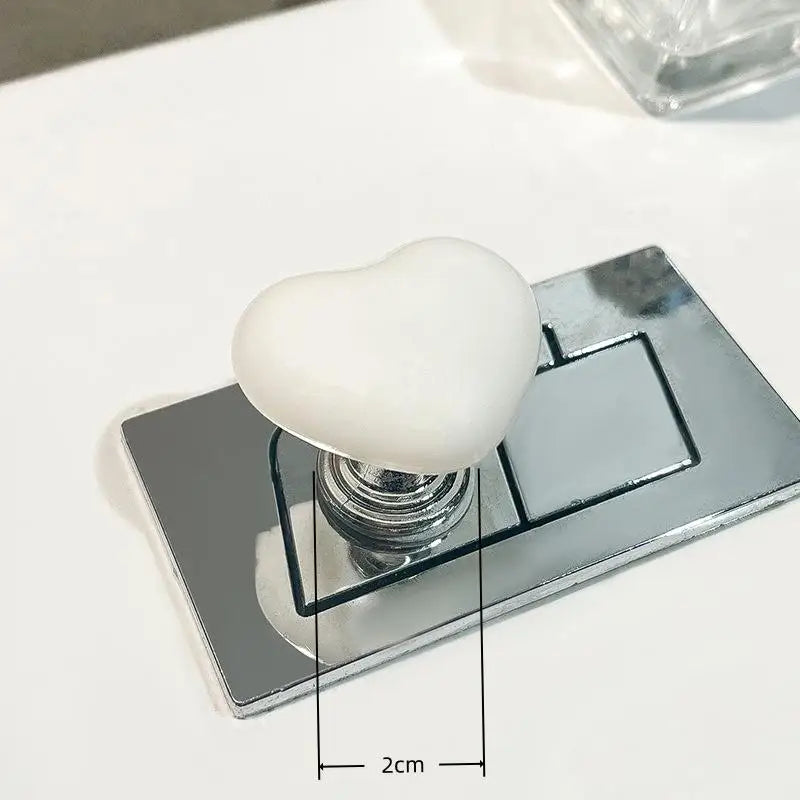 bouton toilette forme cœur rouge blanc jaune rose moderne salle bain adhésif fixe plaque