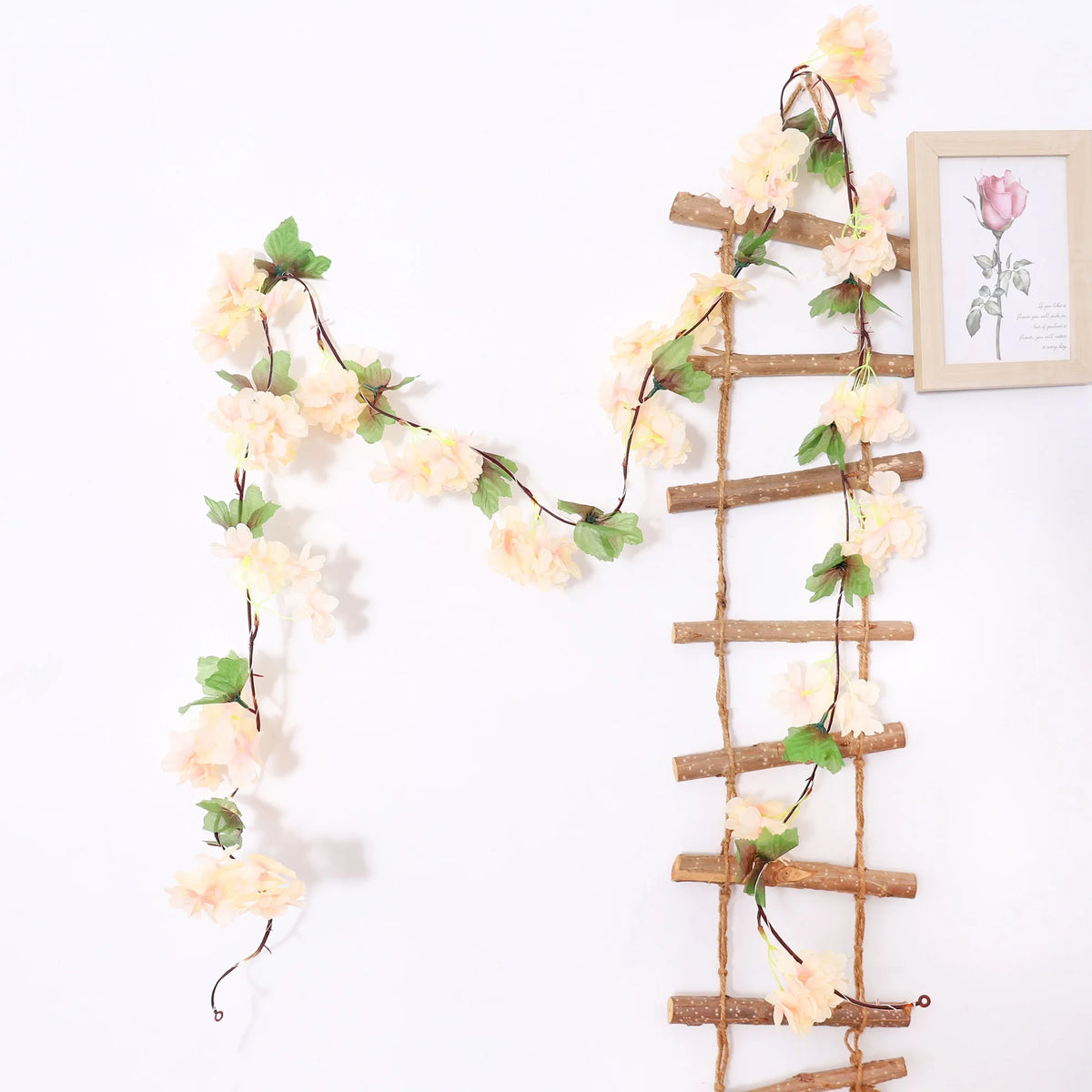 guirlande artificielle fleurs cerisier rose clair blanc anniversaire mariage romantiqueintérieur decoration