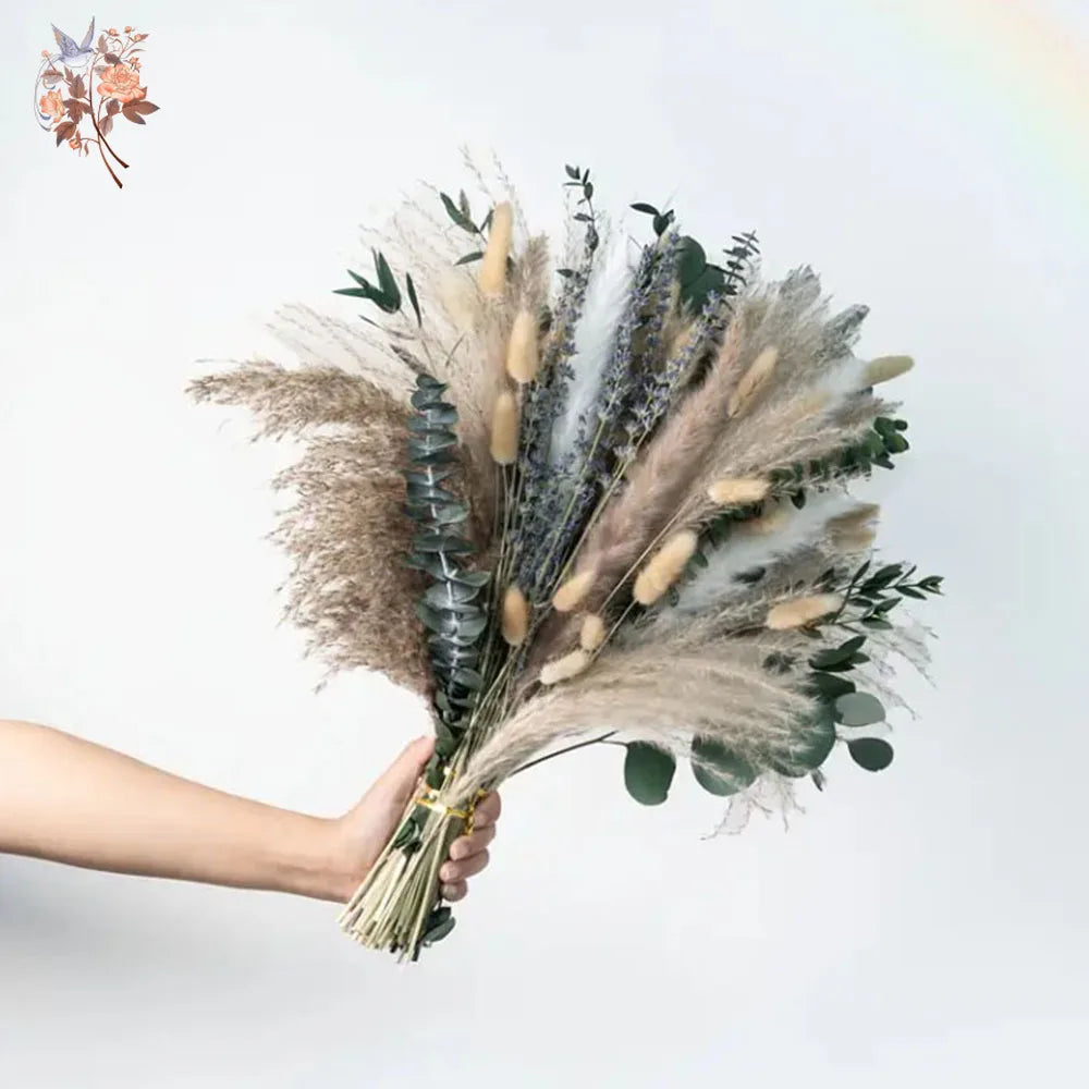 bouquet fleurs séchées herbe pampa feuilles eucalyptus decoration maison anniversaire baby shower fete