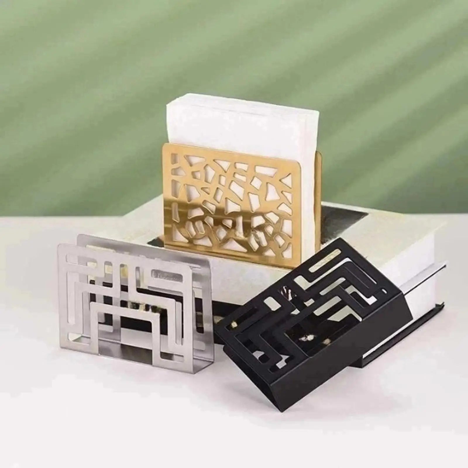 Porte-serviettes design or dans une cuisine moderne