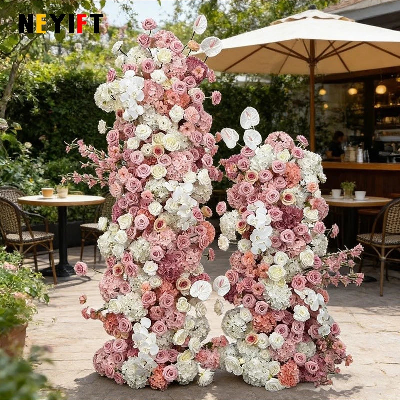 décoration extérieure arches fleurs artificielles roses blanches classique événements anniversaires mariages