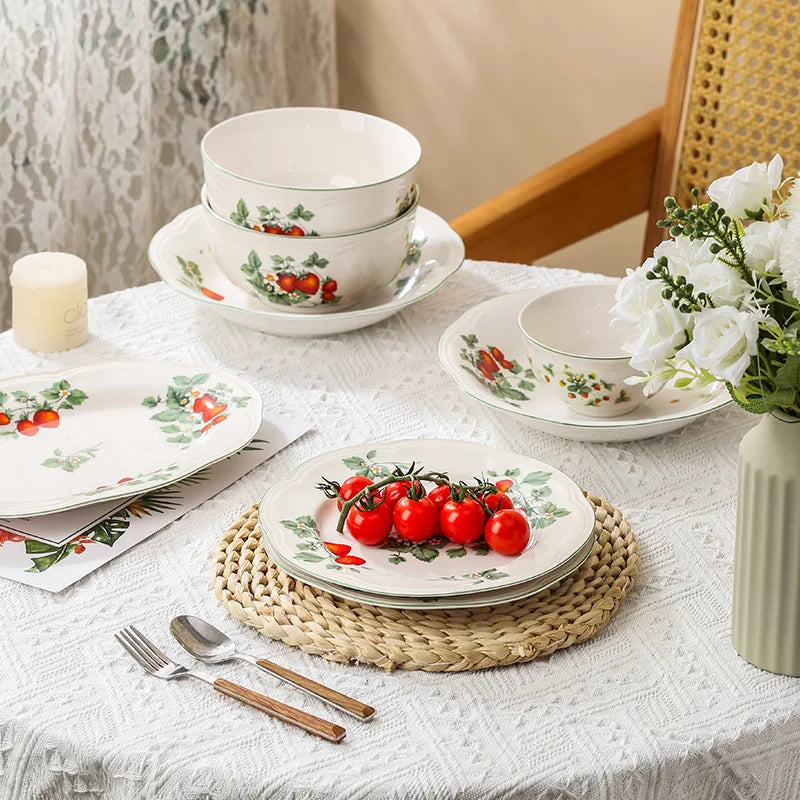 assiettes bol ensemble vaisselle céramique porcelaine motif fruits rouge vert classique opacité blanc