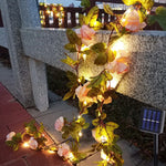 guirlande lumineuse fleurs artificielles rose feuilles vertes adhésif solaire led 5m 16.4ft 50leds