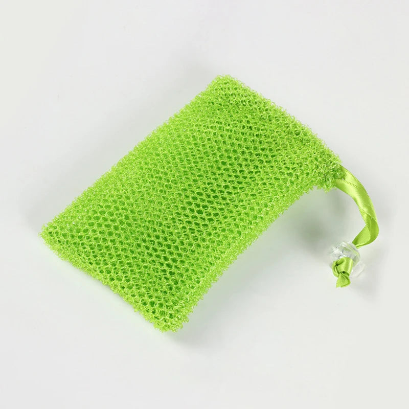 sac savon blanc rose maille fine ruban simple pratique douche