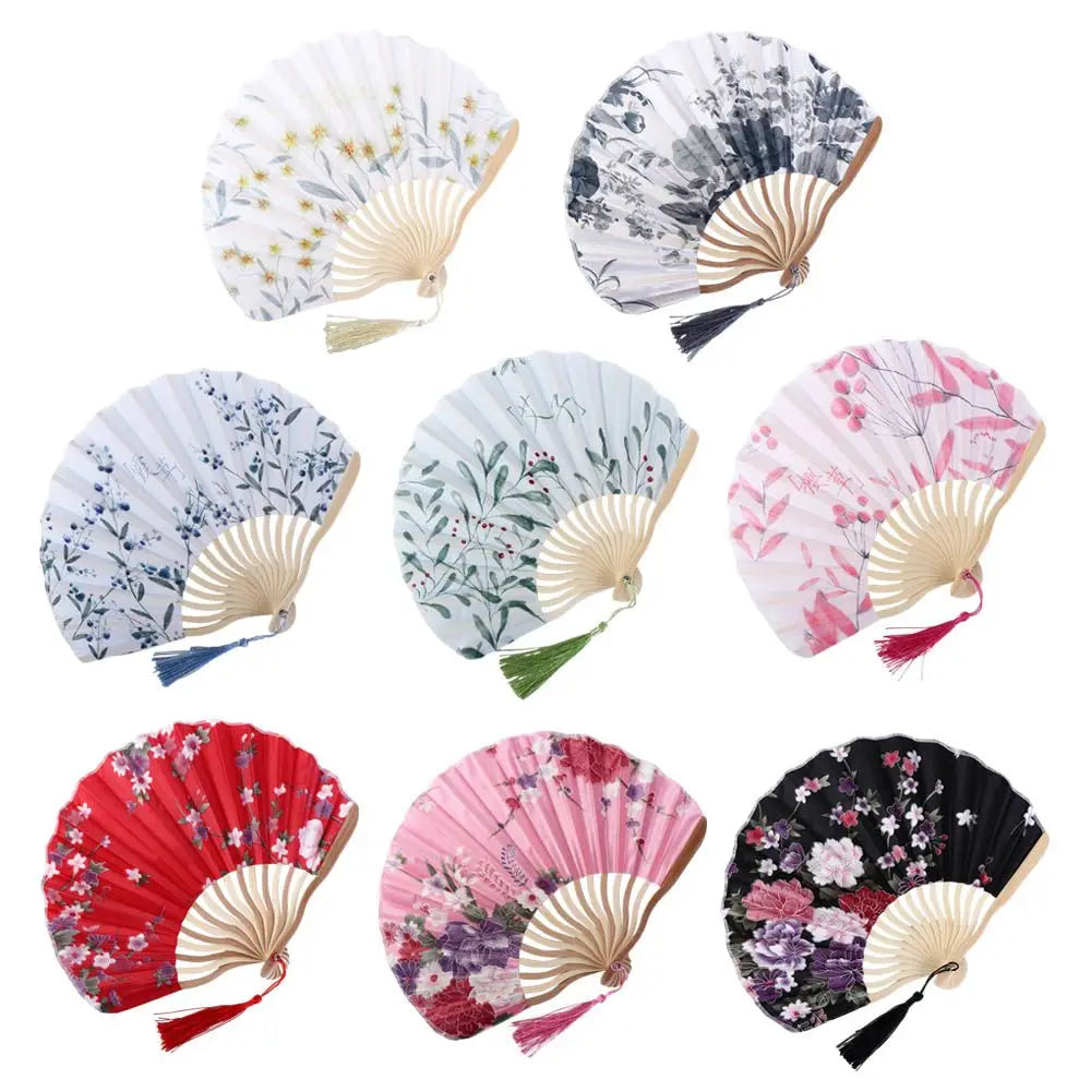 éventail pliant traditionnel soie bois fleurs motifs floraux tassel blanc rouge vert bleu