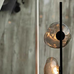 lampe sol moderne verre translucide noir blanc beige intérieur chambre salonhôtel