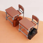 accessoires poupée mobilier scolaire miniature chaises table sac dos crayons livres motifs scolaires modernes