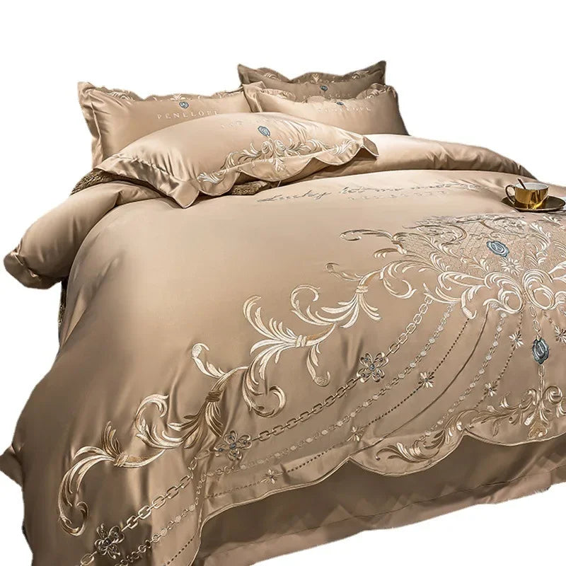ensemble literie classique broderie dorée motifs floraux beige rouge violet bleu vert