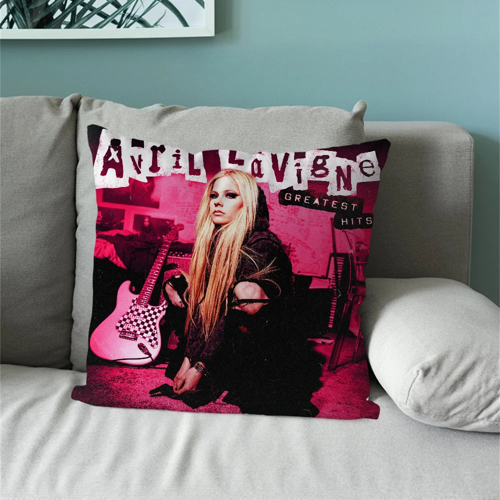 coussin carré avril lavigne noir rose pop guitare décoration voiture canapé chambre sofa