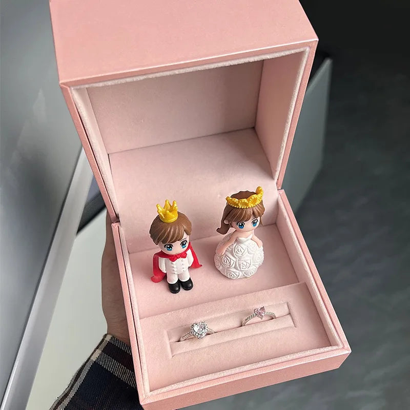boîte bijoux rose velours contemporaine deux figurines deux anneaux