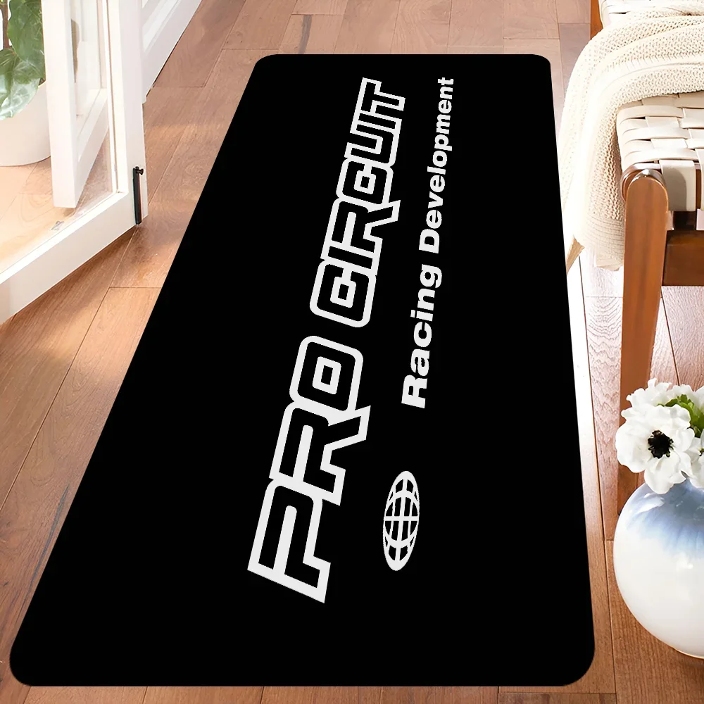 tapis sportif racing noir blanc rouge jaune gris antidérapant intérieur maison