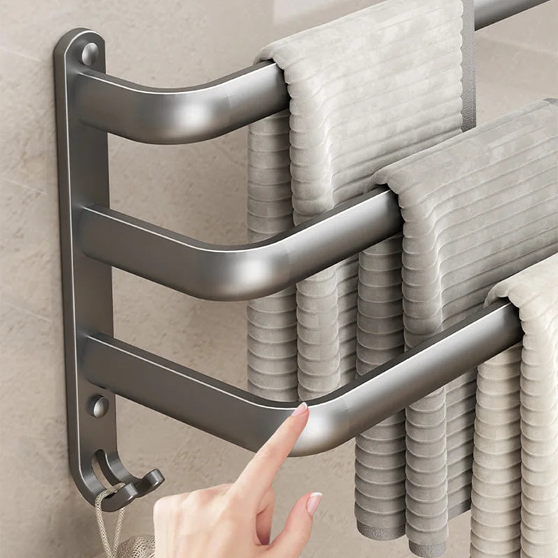 Détail des étages et de la finition laquée du porte-serviettes