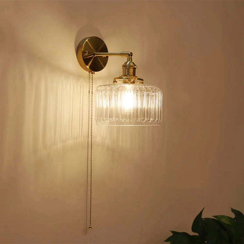lampe murale or transparent moderne interrupteur rayures horizontales verre chambre cuisine étude