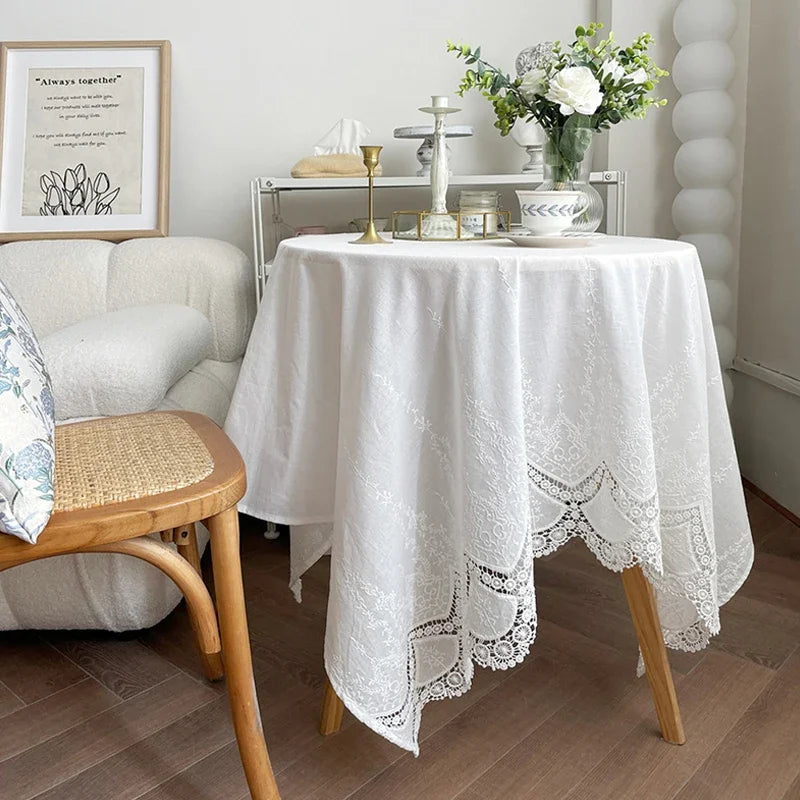 serviette table dentelle blanche motifs floraux classique romantique réutilisable extérieure intérieure blanc hiver été