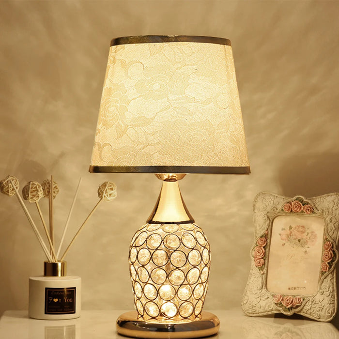 lampe table classique abat jour floral opacité or beige interrupteur bouton fixée base 37cm