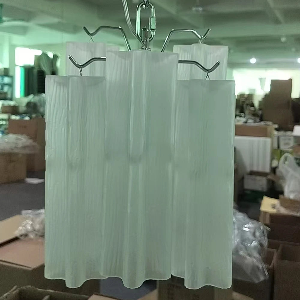 Suspension lumineuse moderne verre strié blanc rose vert neutre lumière chambre salon