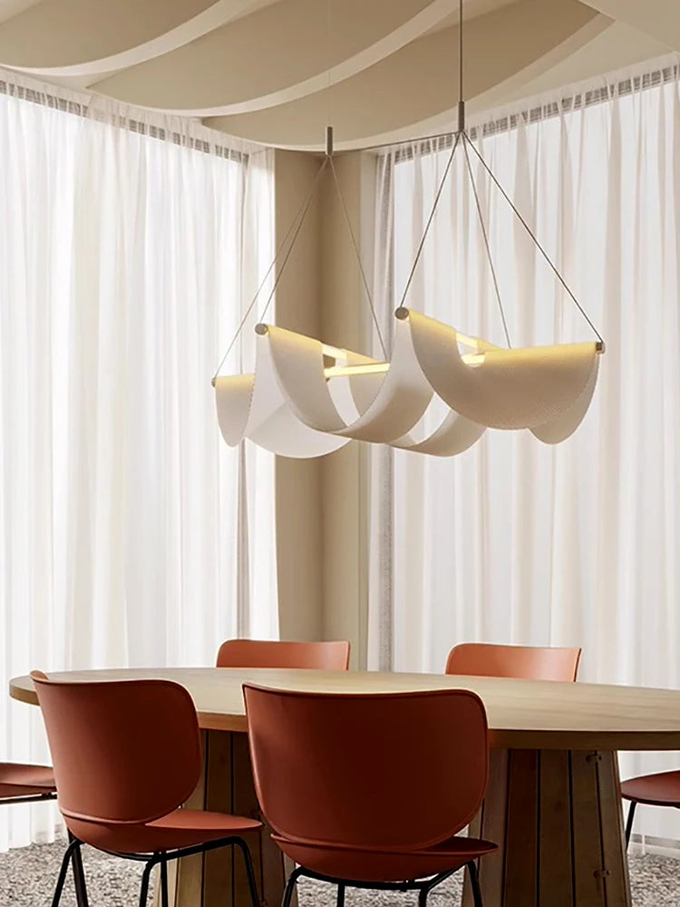 suspension lumineuse contemporaine blanc texture tissée lumière blanche changeable natural remote dimmable