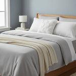 housse coussin décoration moderne rose clair blanc motifs floraux polyester coton 45cm lit chambre