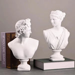 statues antiques blanc buste apollon arthemis sculptures details classiques art grec romain livres papier