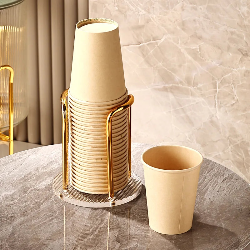 porte verres moderne élégants dorés transparents contenant verres carton beige