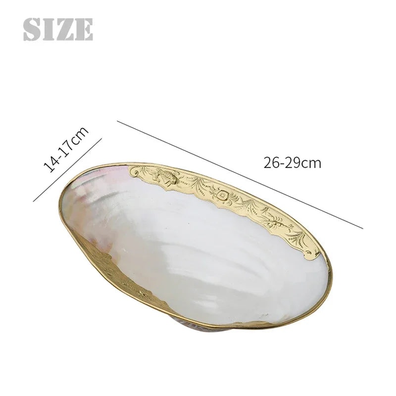 assiettes bijoux blanc or élégantes motifs floraux texture naturelle pieds métalliques almacenamiento joyas