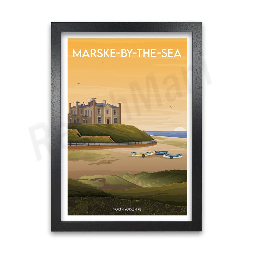Une affiche vintage évoquant l'élégance de Marske-by-the-Sea, avec une maison sur une falaise surplombant la mer et des barques sur la plage.