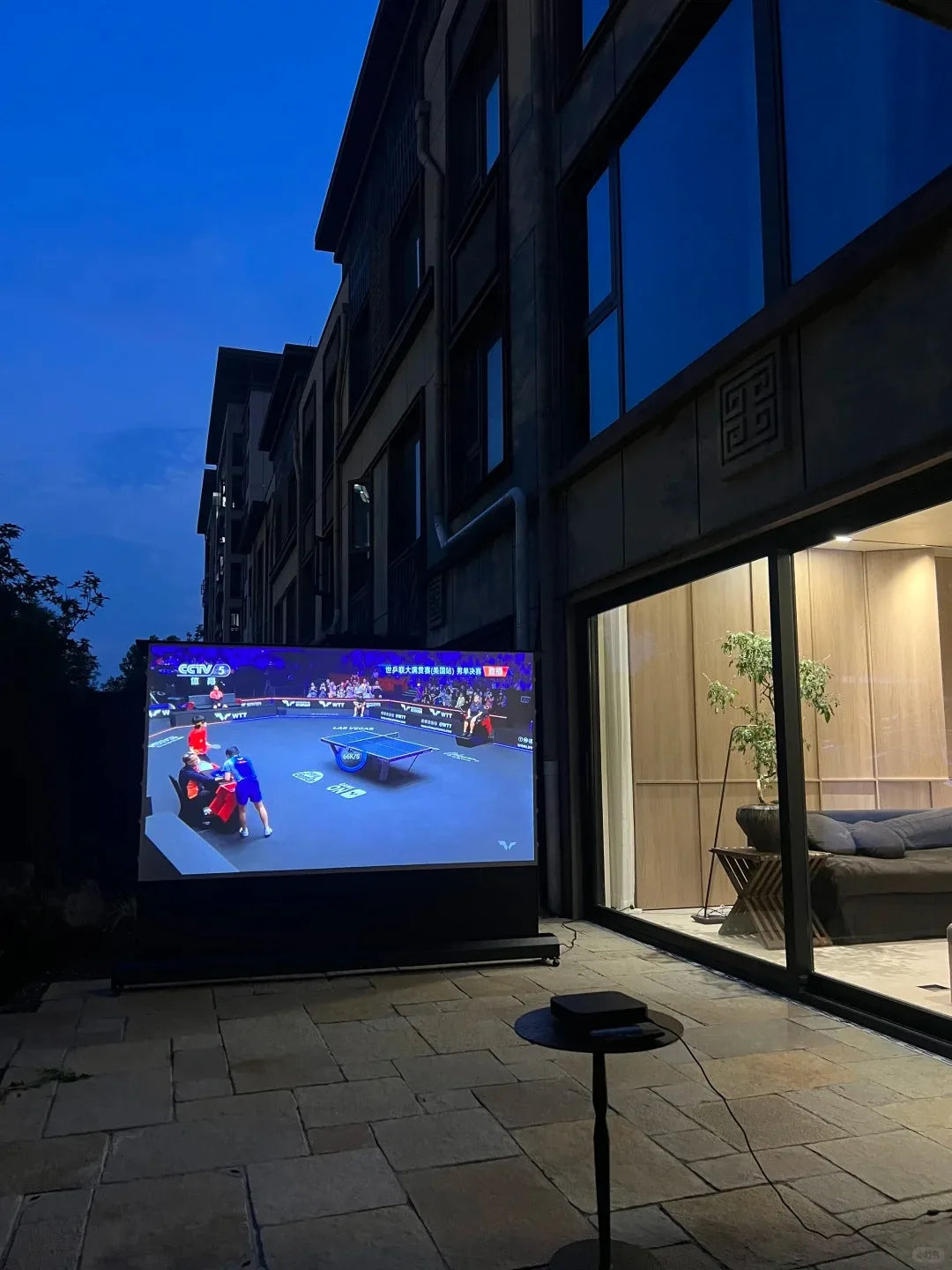 écran projection solaire alr anti reflet noir contemporain 4k 3d hd