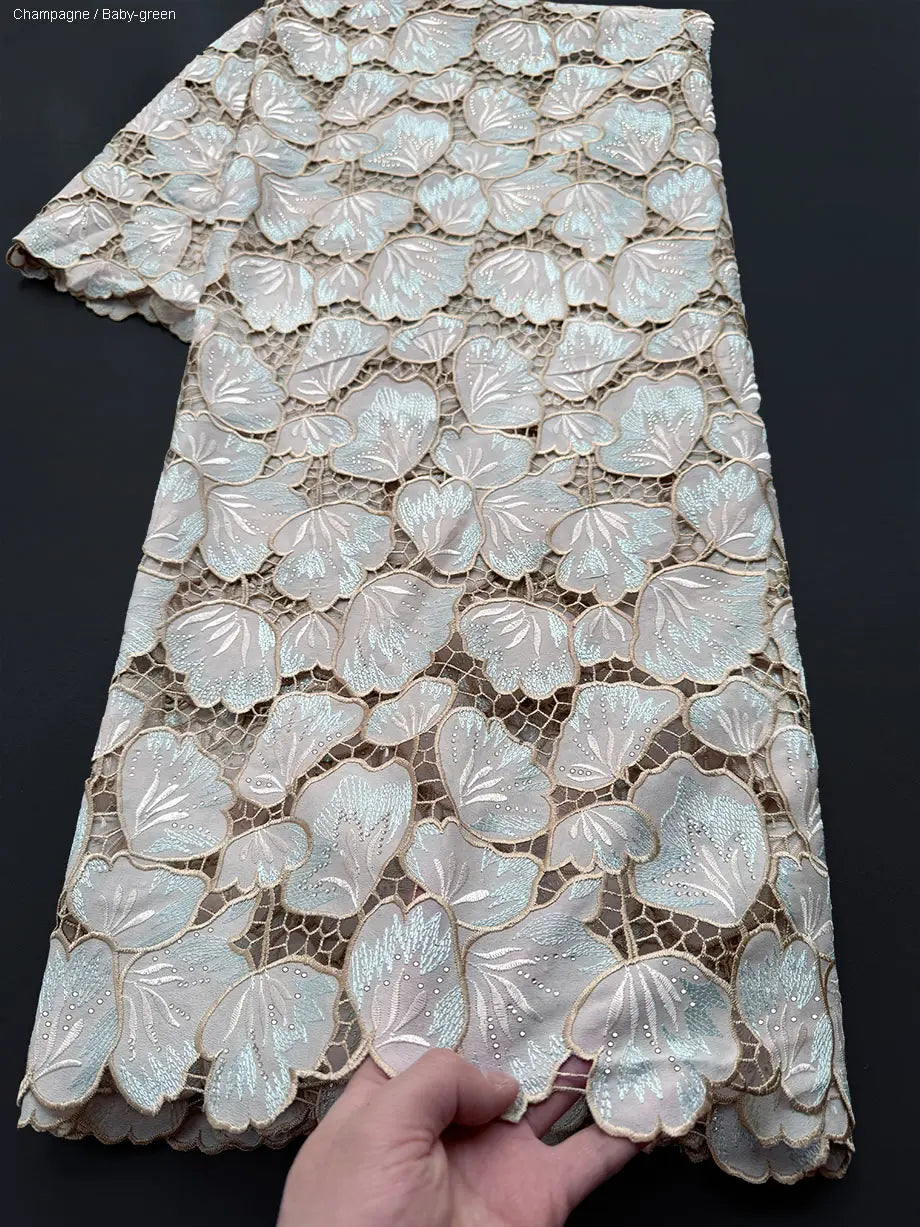 tissu dentelle fleurs relief champagne baby green sky blue pink pure white opaqueness mariage