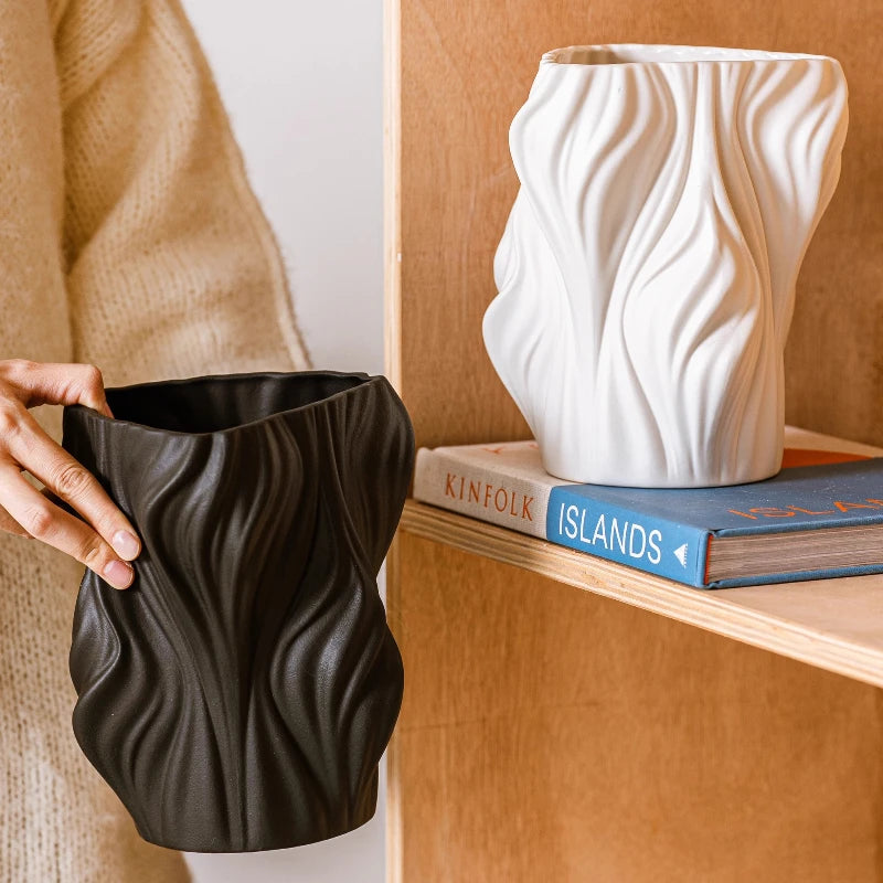 vase céramique noir blanc texturé wabi sabi moderne minimaliste décoration intérieure sculptural porte plantes